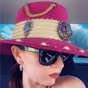 Beautiful masterpiece! Fushia hat with charms